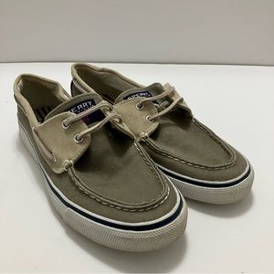 Sperry Bahama II Sneakers. Size 9.5. Khaki color. Good condition.